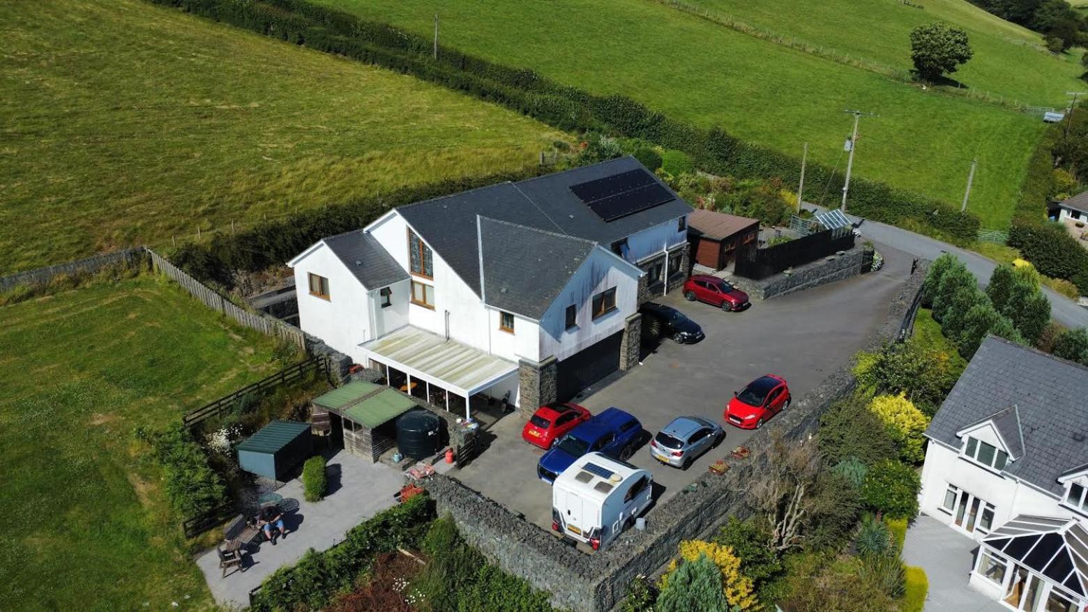 Y Grange Acomodação com café da manhã Llanfihangel-y-Creuddyn Exterior foto